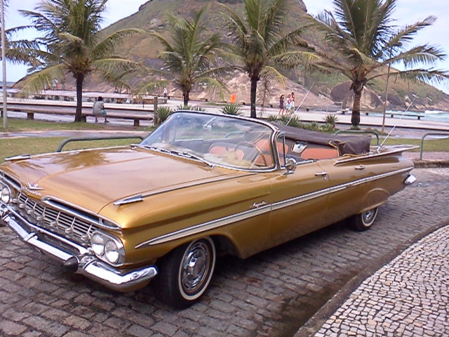 Impala 1959 dourado 1